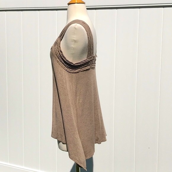 Max Studio Khaki Tan Hi Lo Raw Edge Trim Swing Tank Style Top Size Medium - Picture 10 of 10